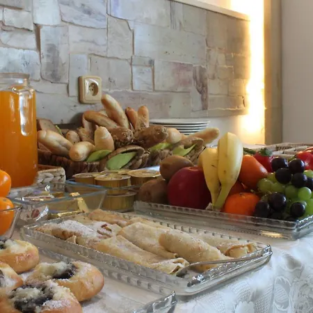 Zlaty Lev Guest house 3*